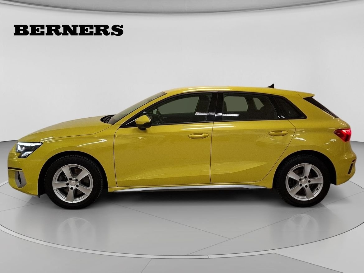 Audi A3 2021, bild 2/10