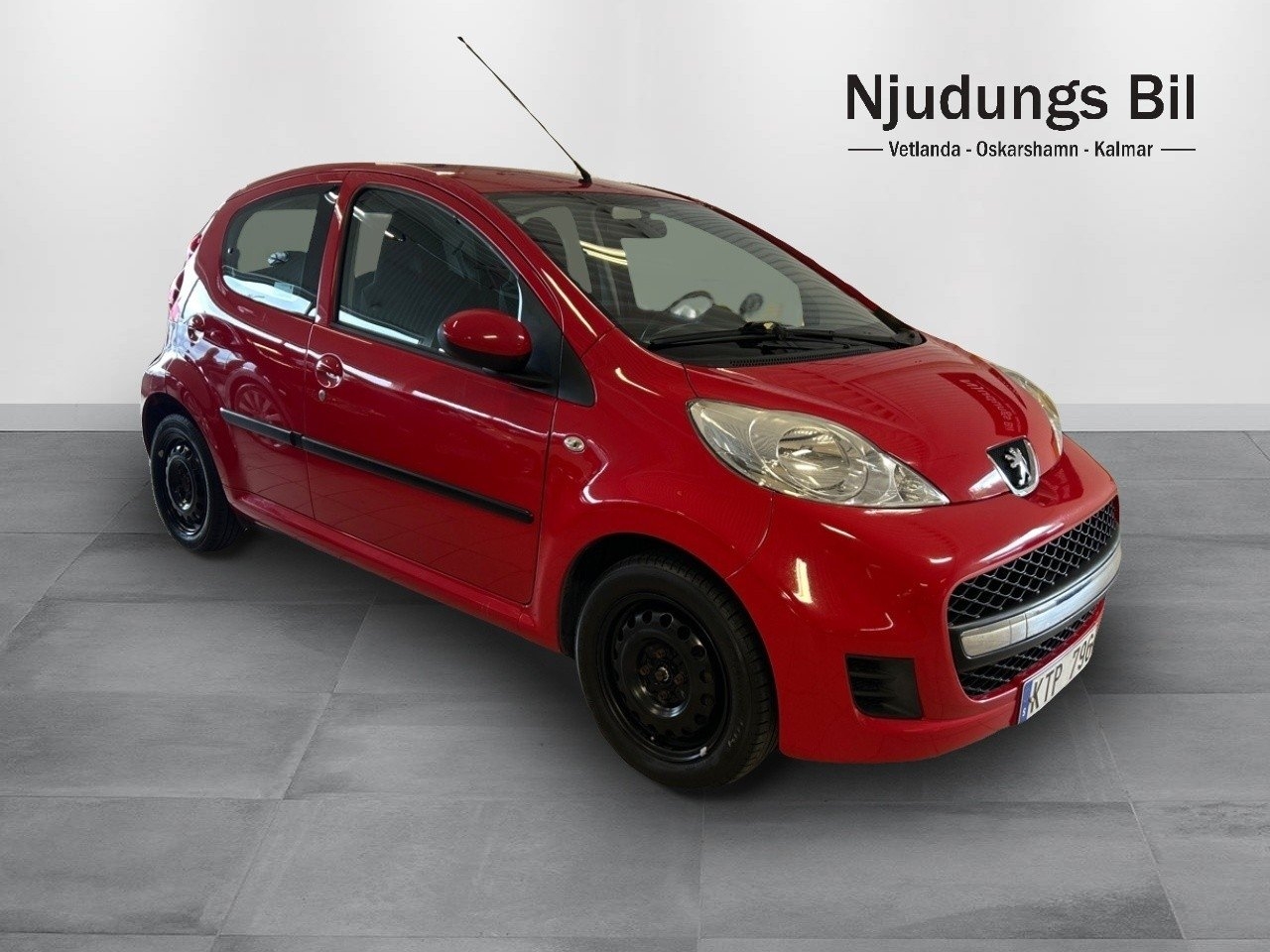 Peugeot 107 1.0 70 2010, bild 4/10