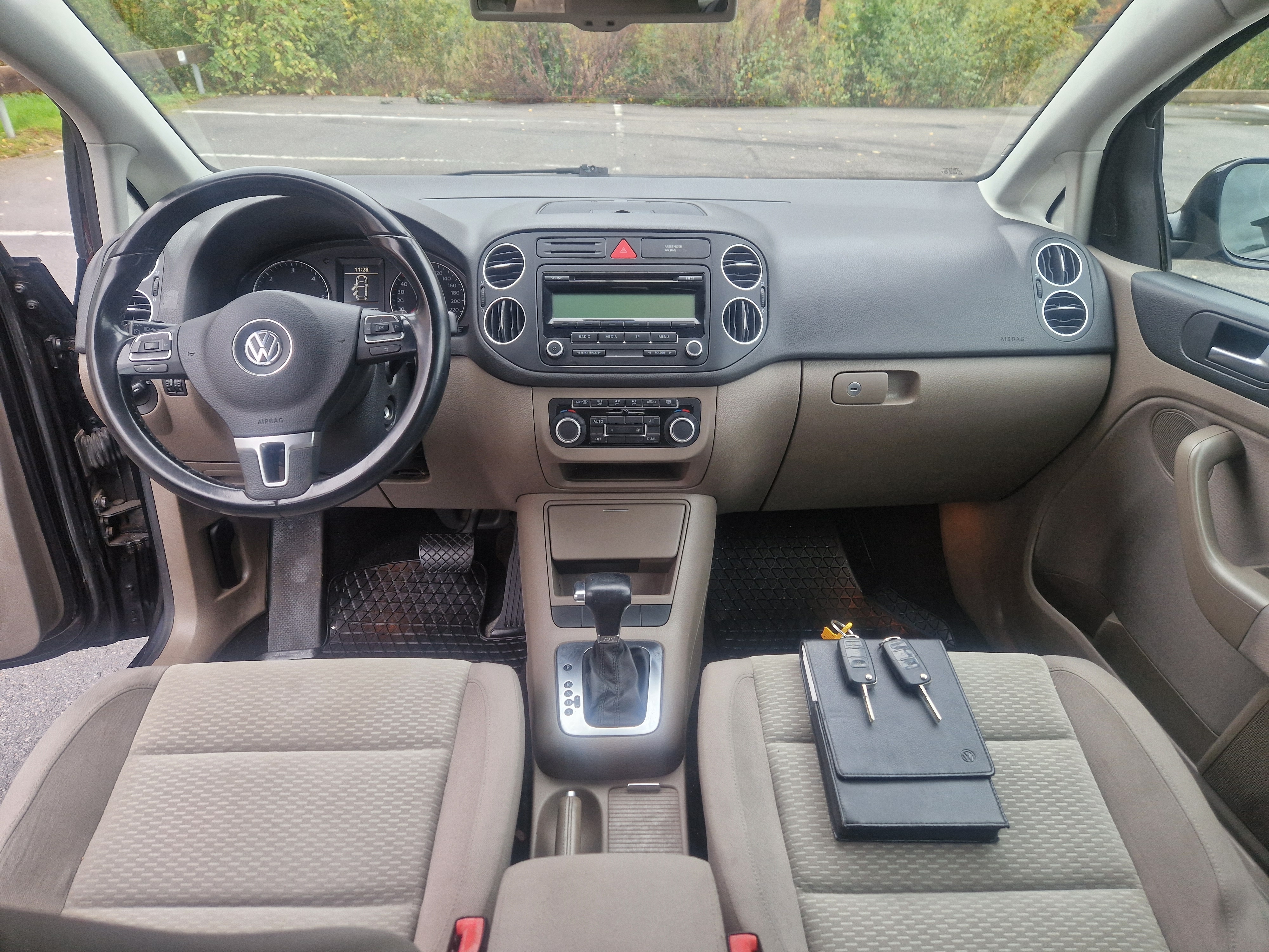 Volkswagen Golf Plus 2010, bild 4/10