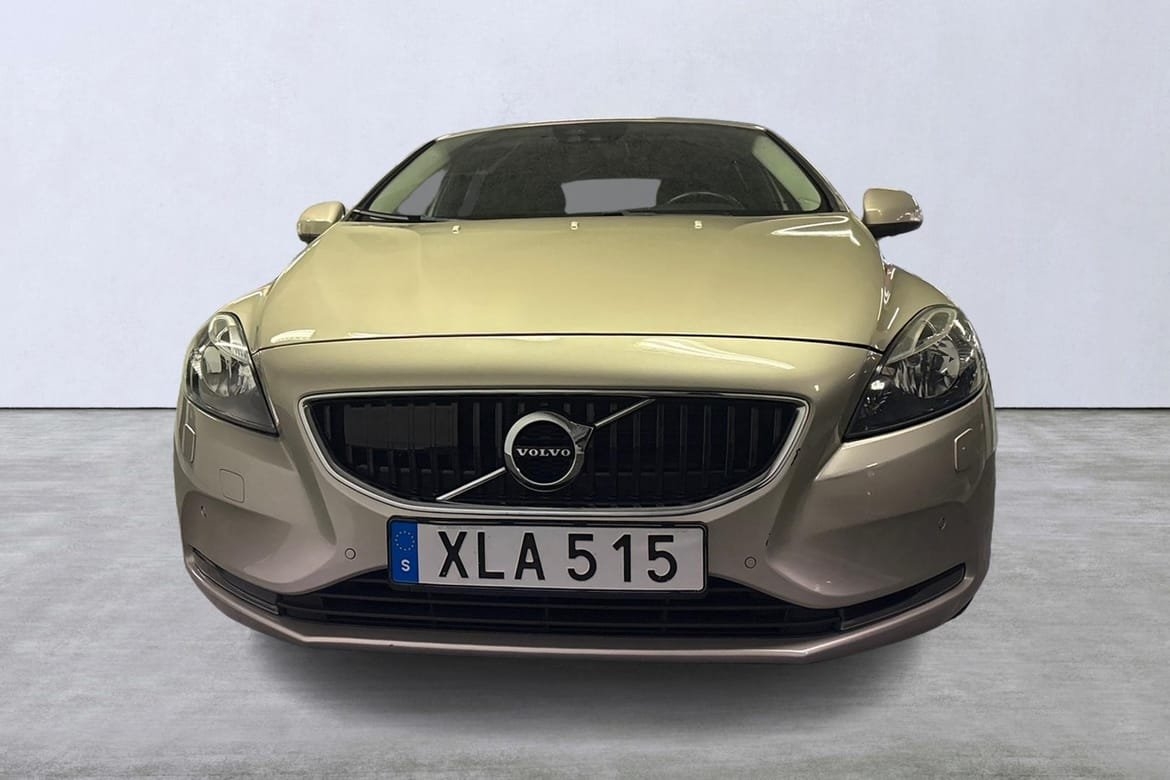 Volvo V40 D2 Business 2018, photo 7/10