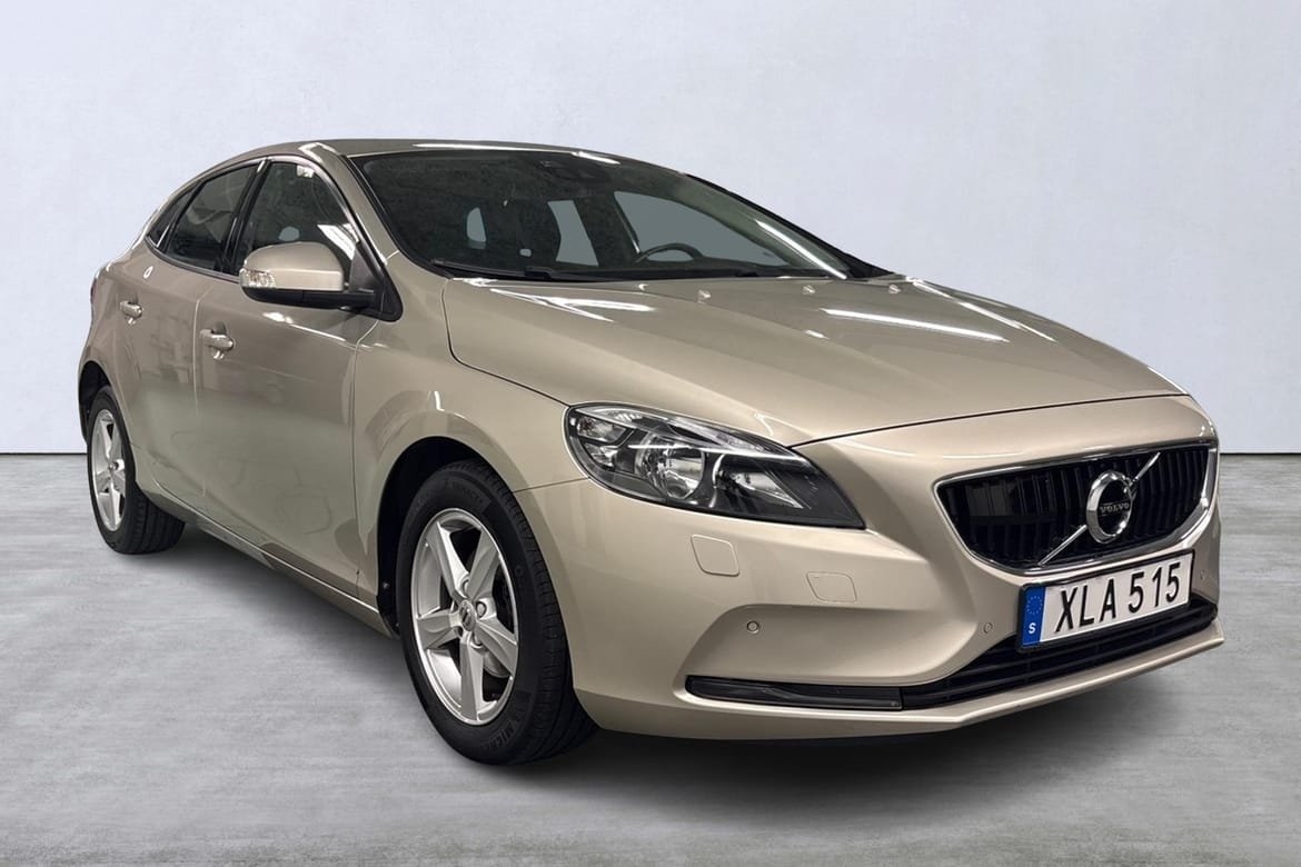Volvo V40 D2 Business 2018, photo 6/10