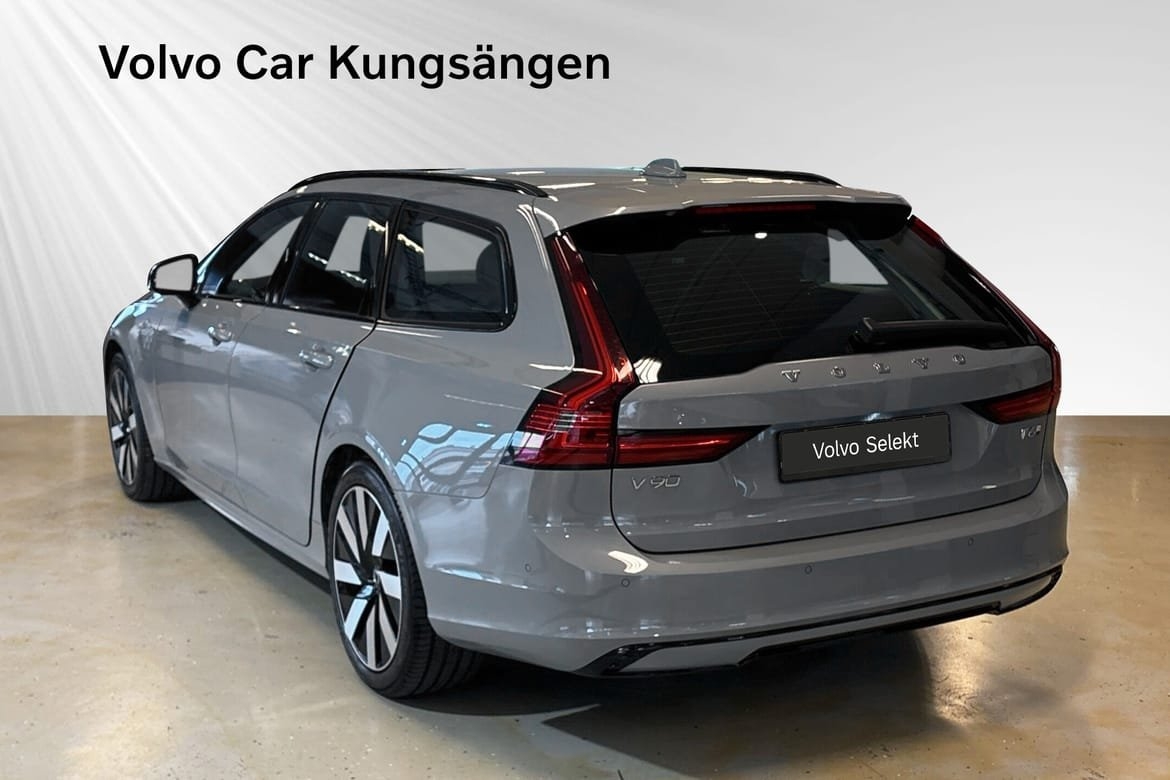Volvo V90 T6 Plus Dark Nordic 2026, bild 4/10