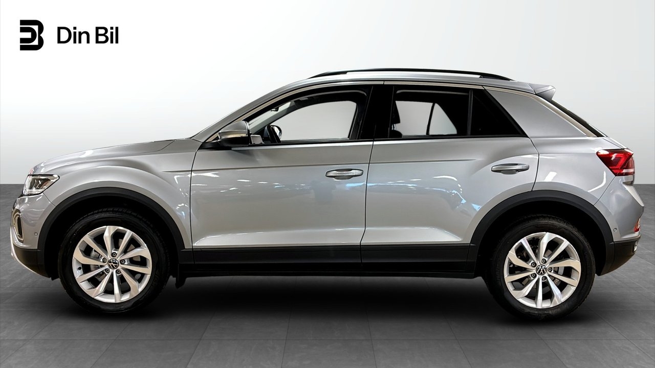 Volkswagen T-Roc 1.5 TSI 2024, bild 2/10