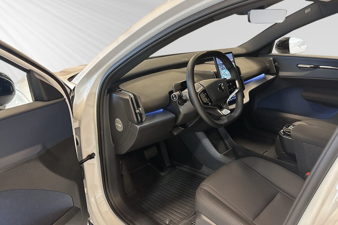 Volvo EX30 2026, bild 7/10