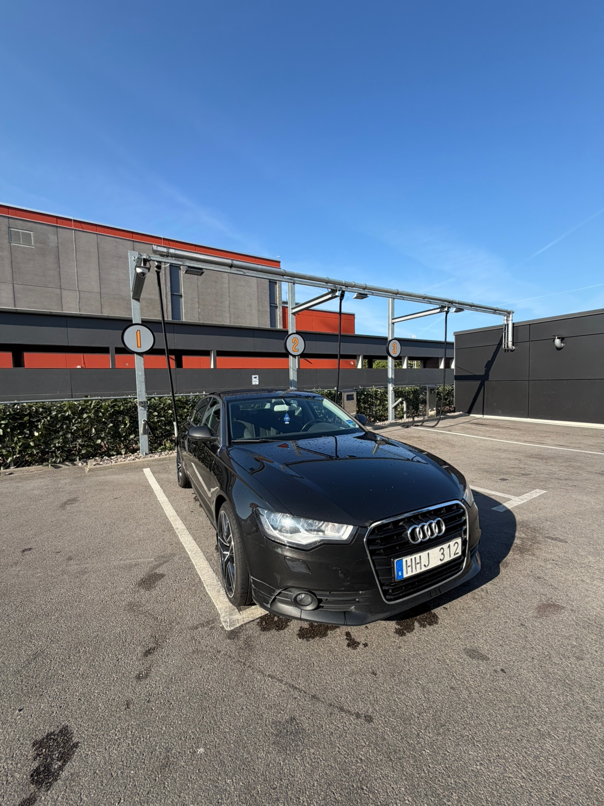 Audi A6 2.0 TDI 2012, bild 3/7