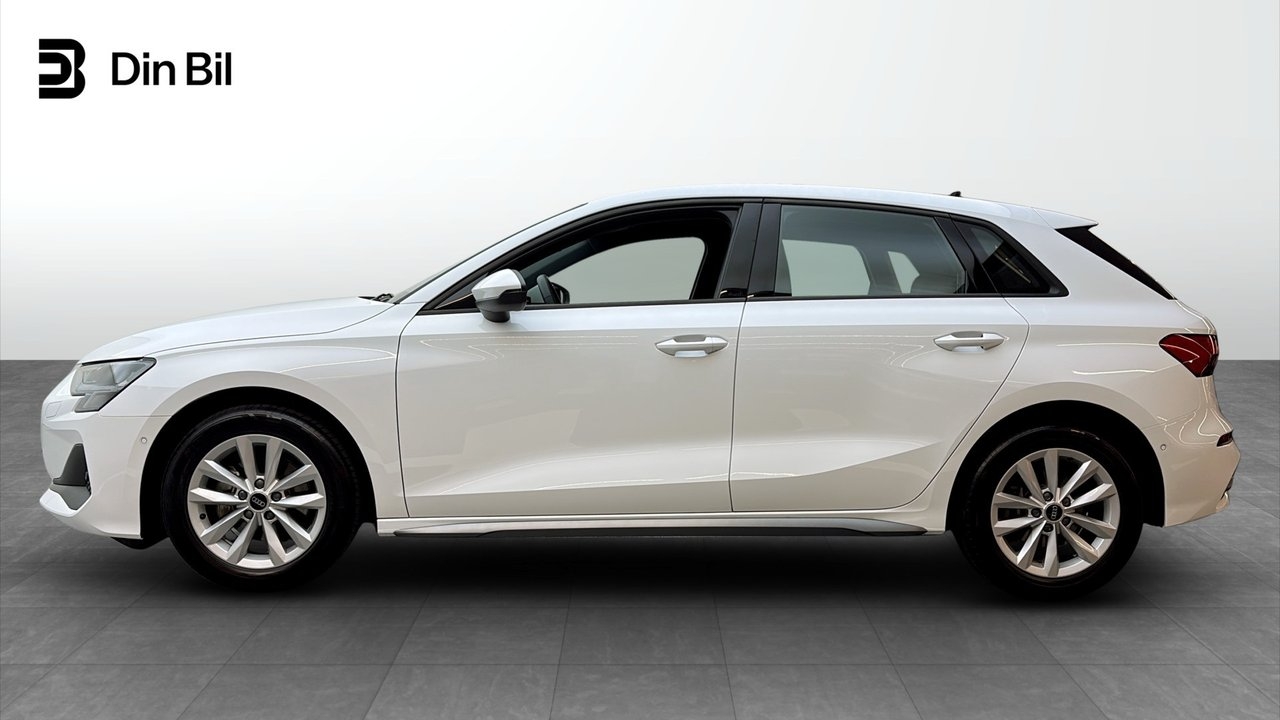 Audi A3 35 TFSI 2025, bild 2/10