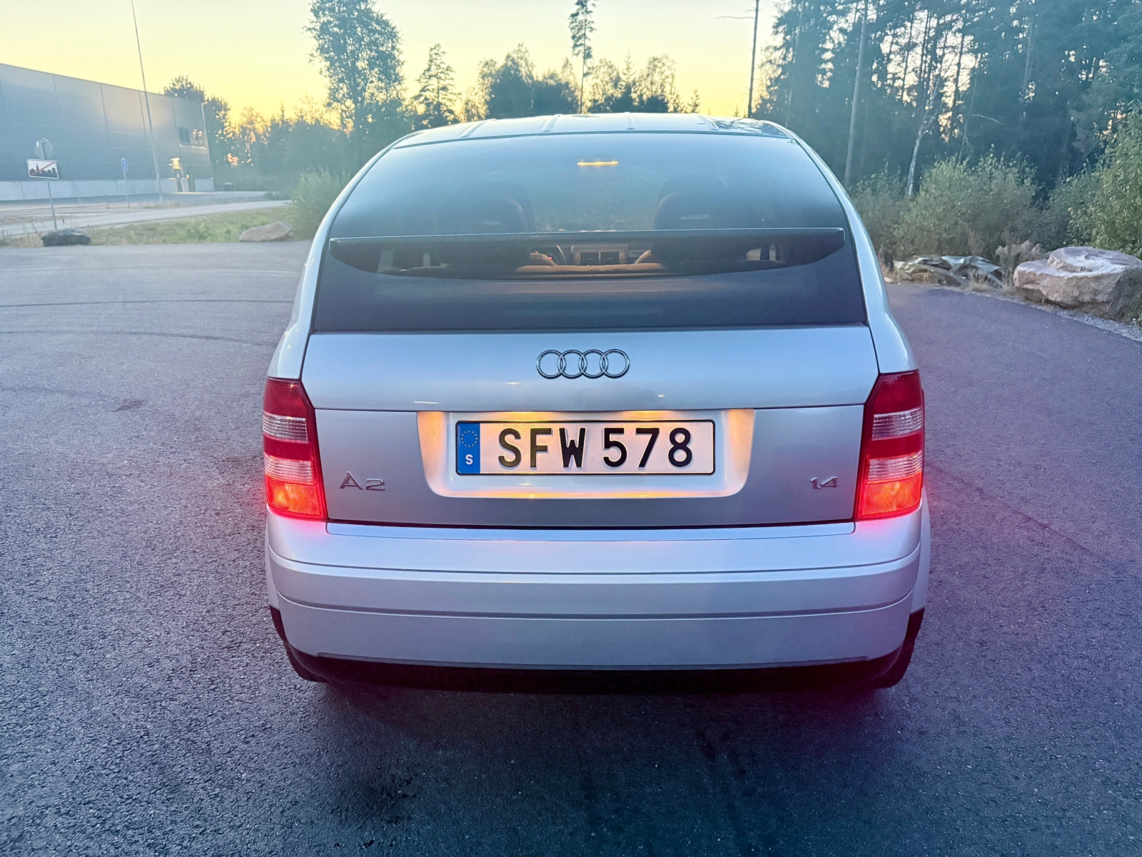 Audi A2 1.4 Manuell 2001, bild 4/7