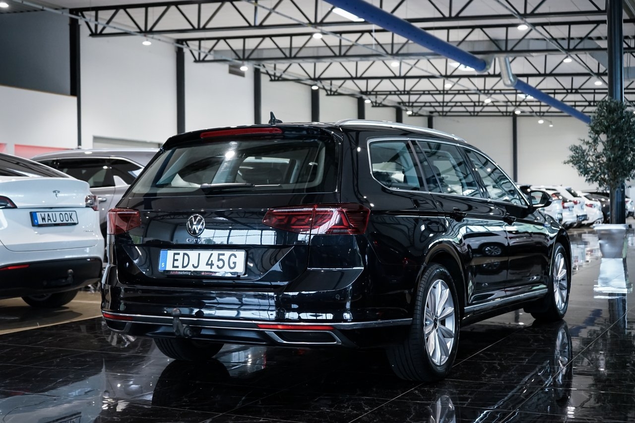 Volkswagen Passat 2023, bild 6/10