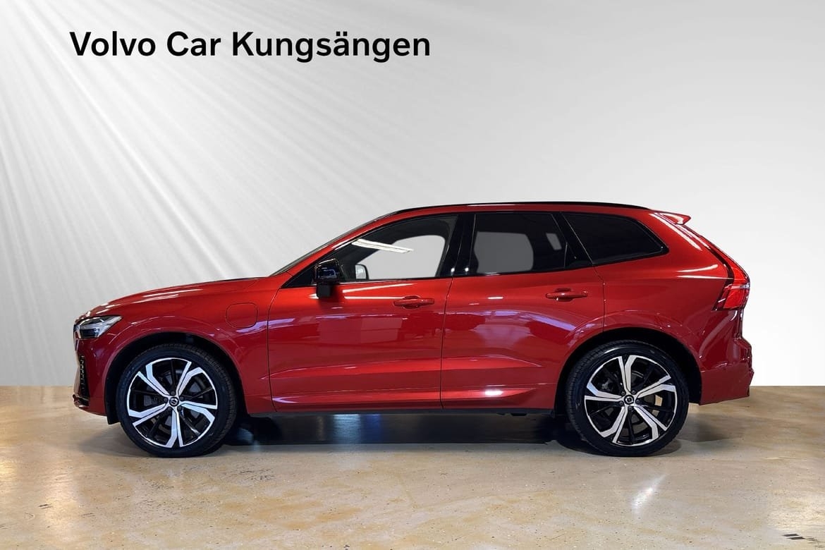 Volvo XC60 T6 Ultimate Dark 2024, bild 3/10
