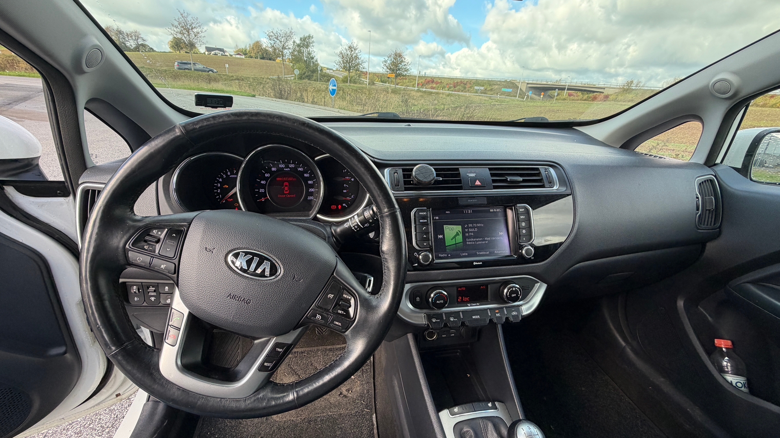Kia Rio 1.2 2016, bild 3/7