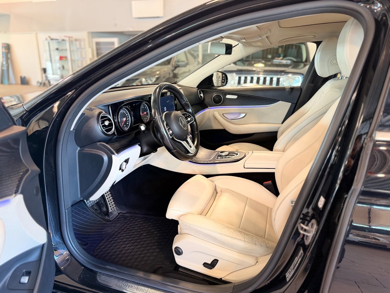 Mercedes-Benz E 2019, bild 7/10