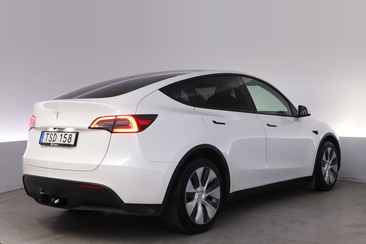 Tesla Model Y 2023, bild 5/10
