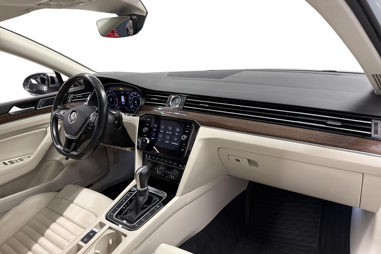 Volkswagen Passat Alltrack 2.0 TDI SCR 2018, kuva 9/10