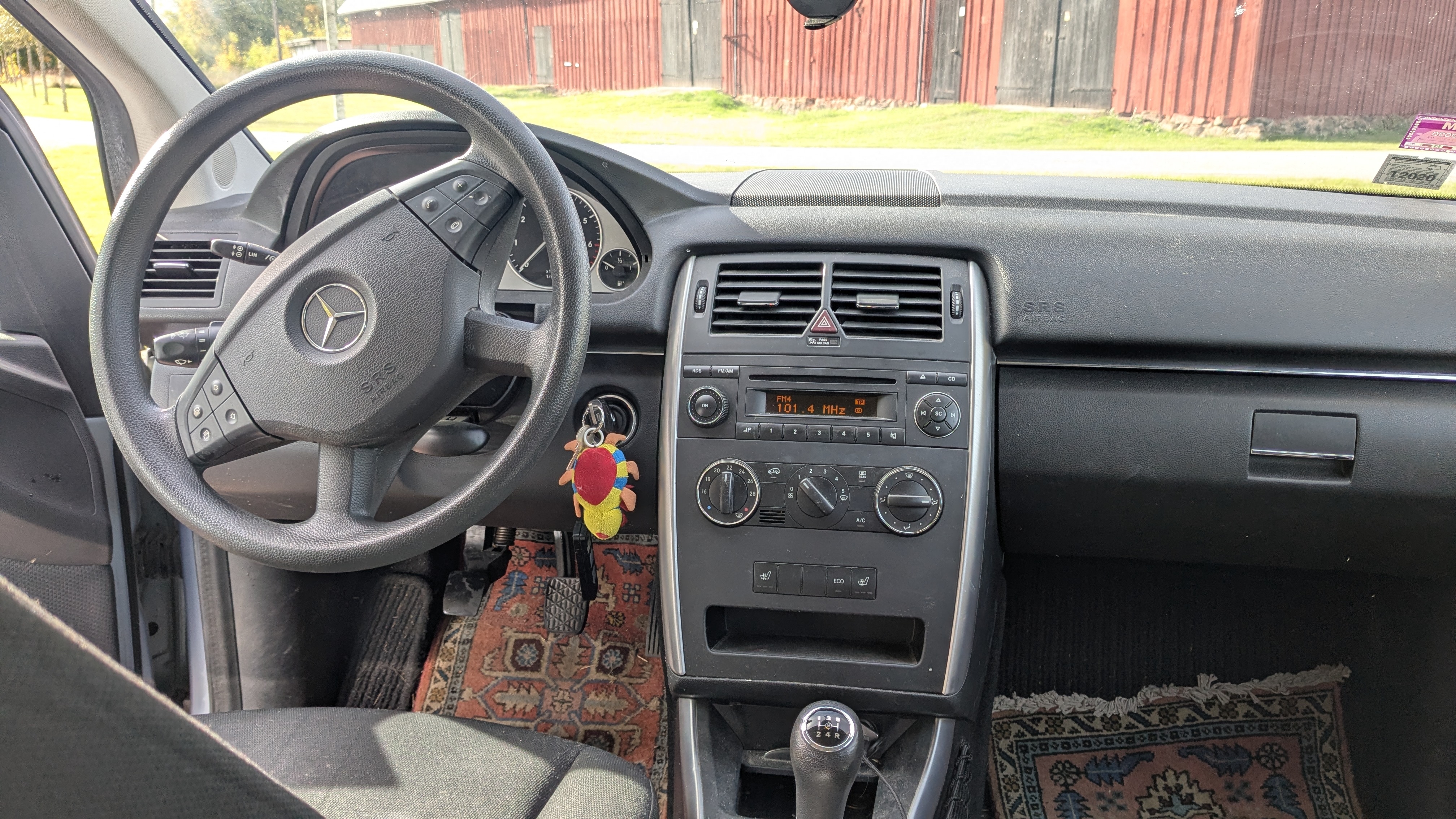 Mercedes-Benz B 180 Manuell 2011, bild 5/6