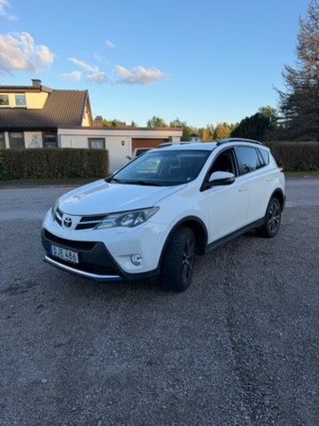 Toyota RAV4 2.0 D-4D 2014, bild 7/9