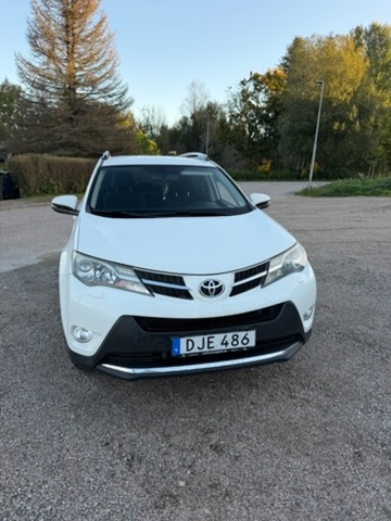 Toyota RAV4 2.0 D-4D 2014, bild 5/9