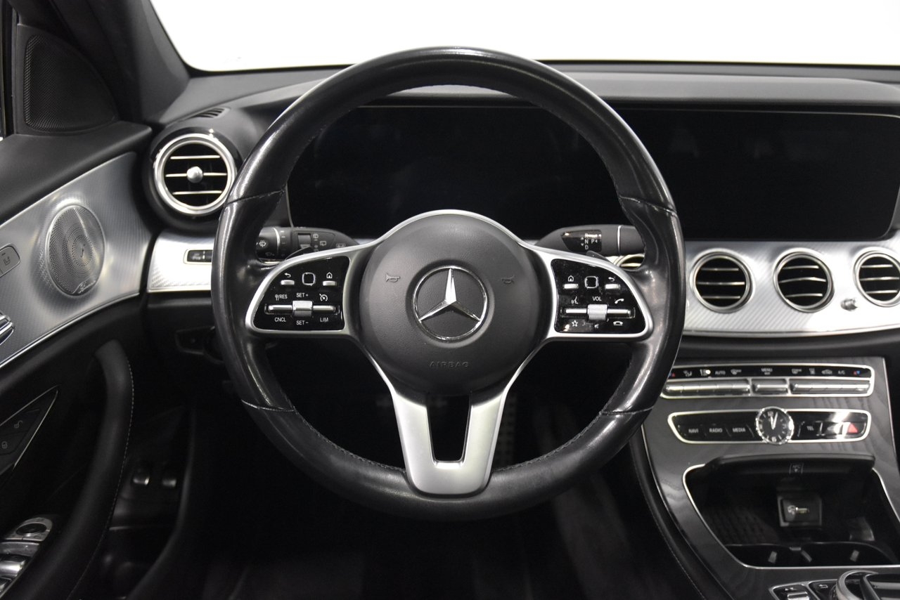 Mercedes-Benz E 2020, bild 2/10