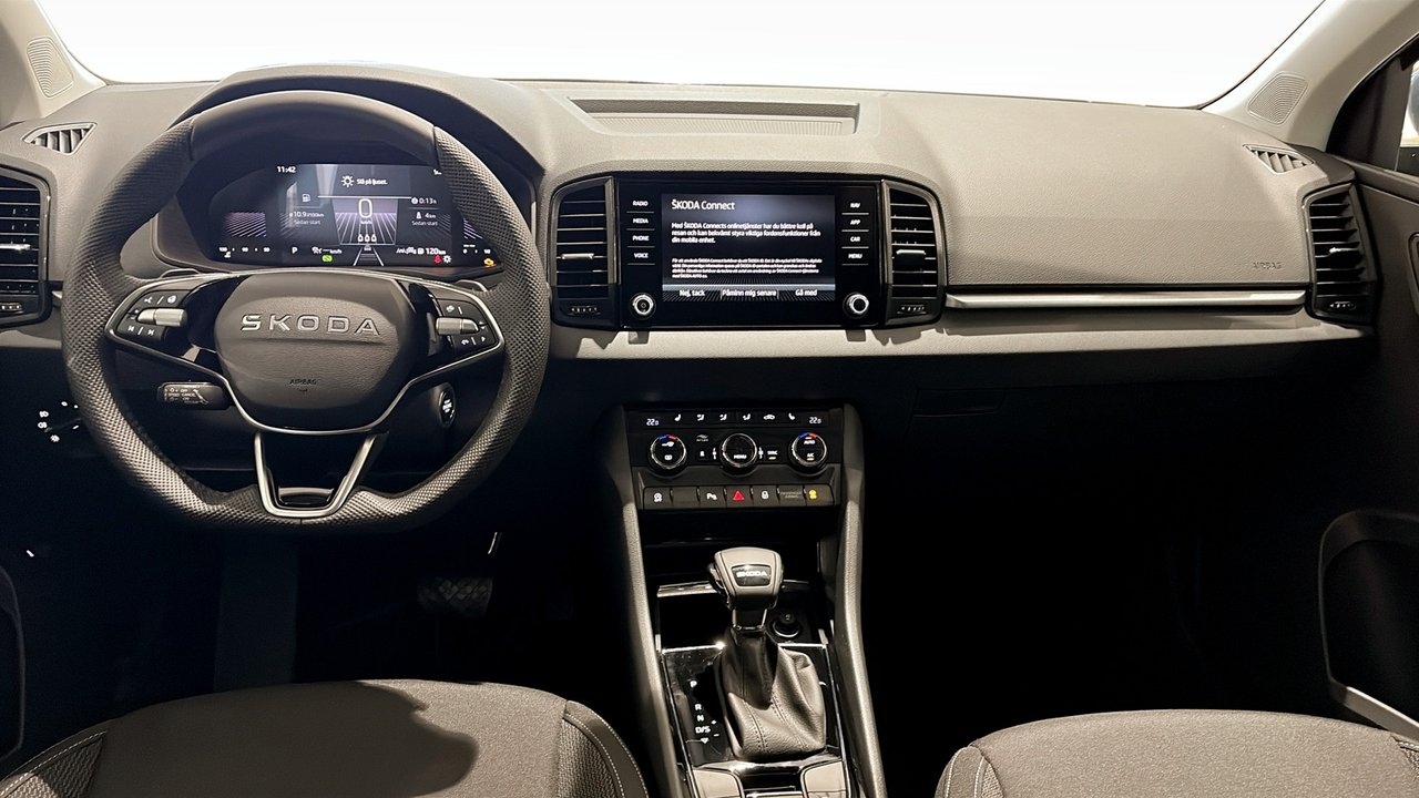 Skoda Karoq 1.5 TSI Selection 2027, bild 7/10
