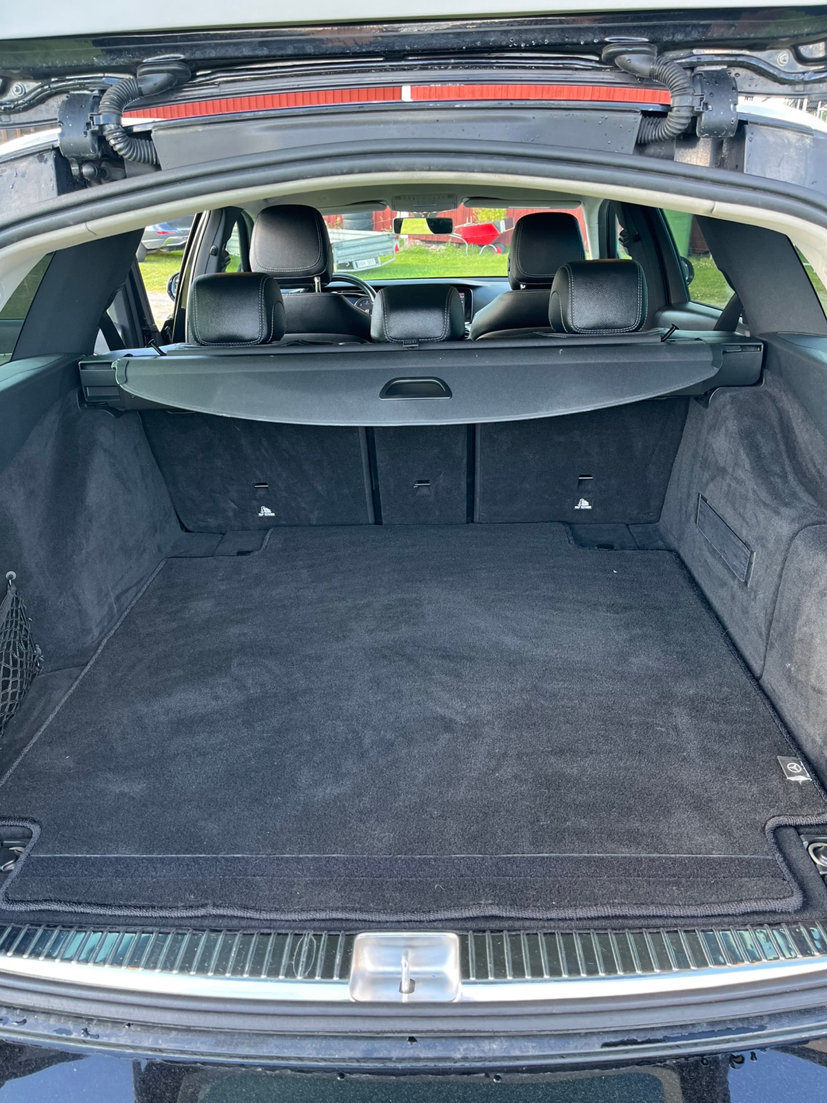 Mercedes-Benz E 220 T d 9G-Tronic 2019, photo 6/7