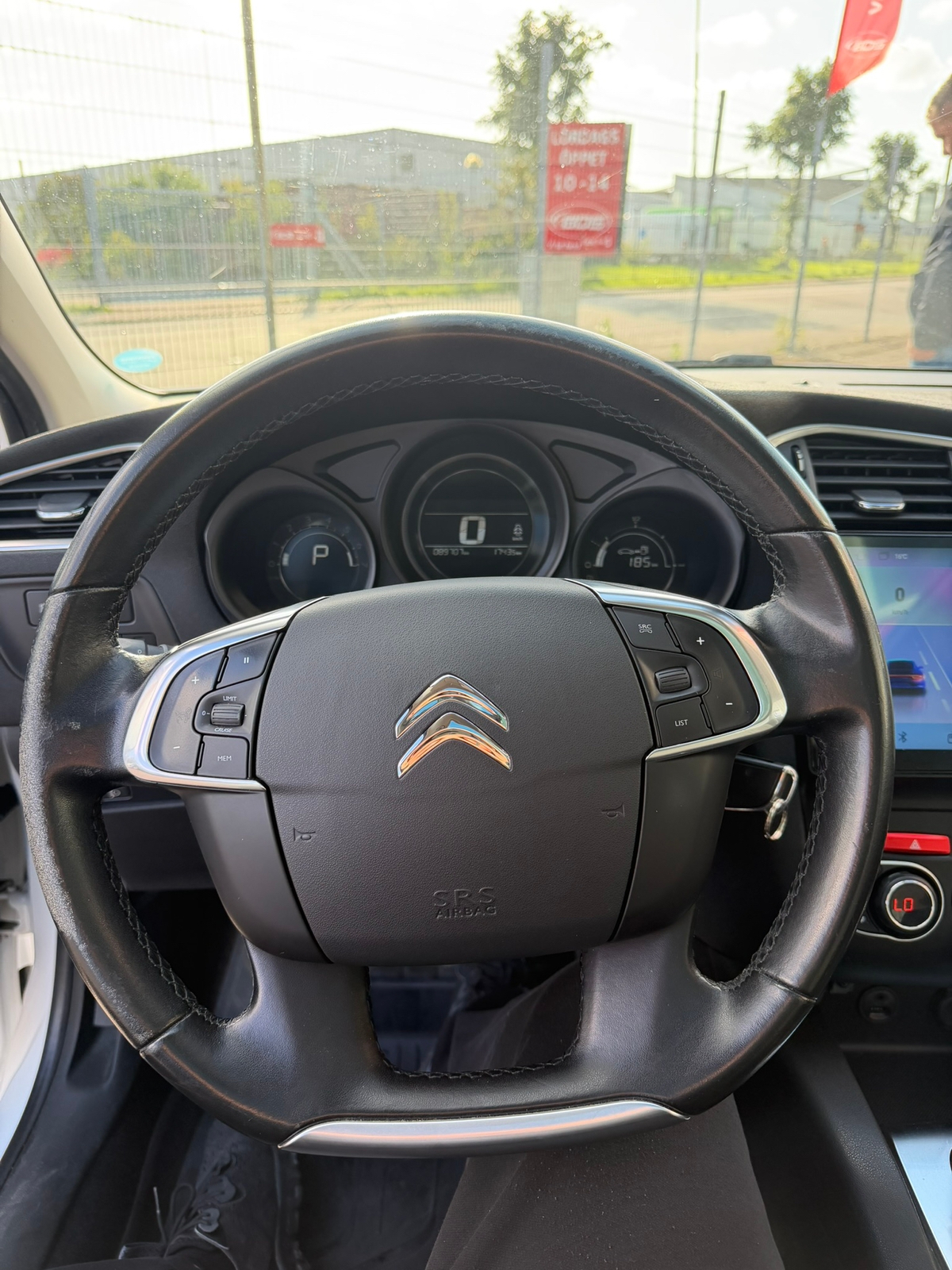 Citroen C4 PureTech 130 2016, kuva 3/10