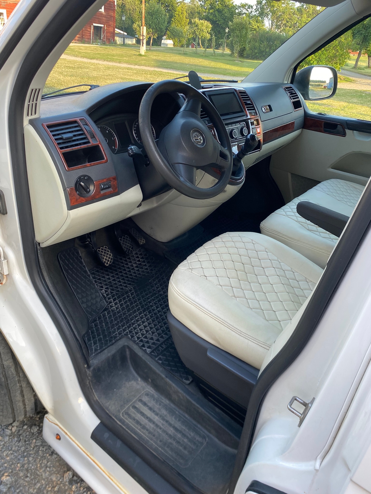 Volkswagen Caravelle 2.0 TDI 2011, bild 6/10