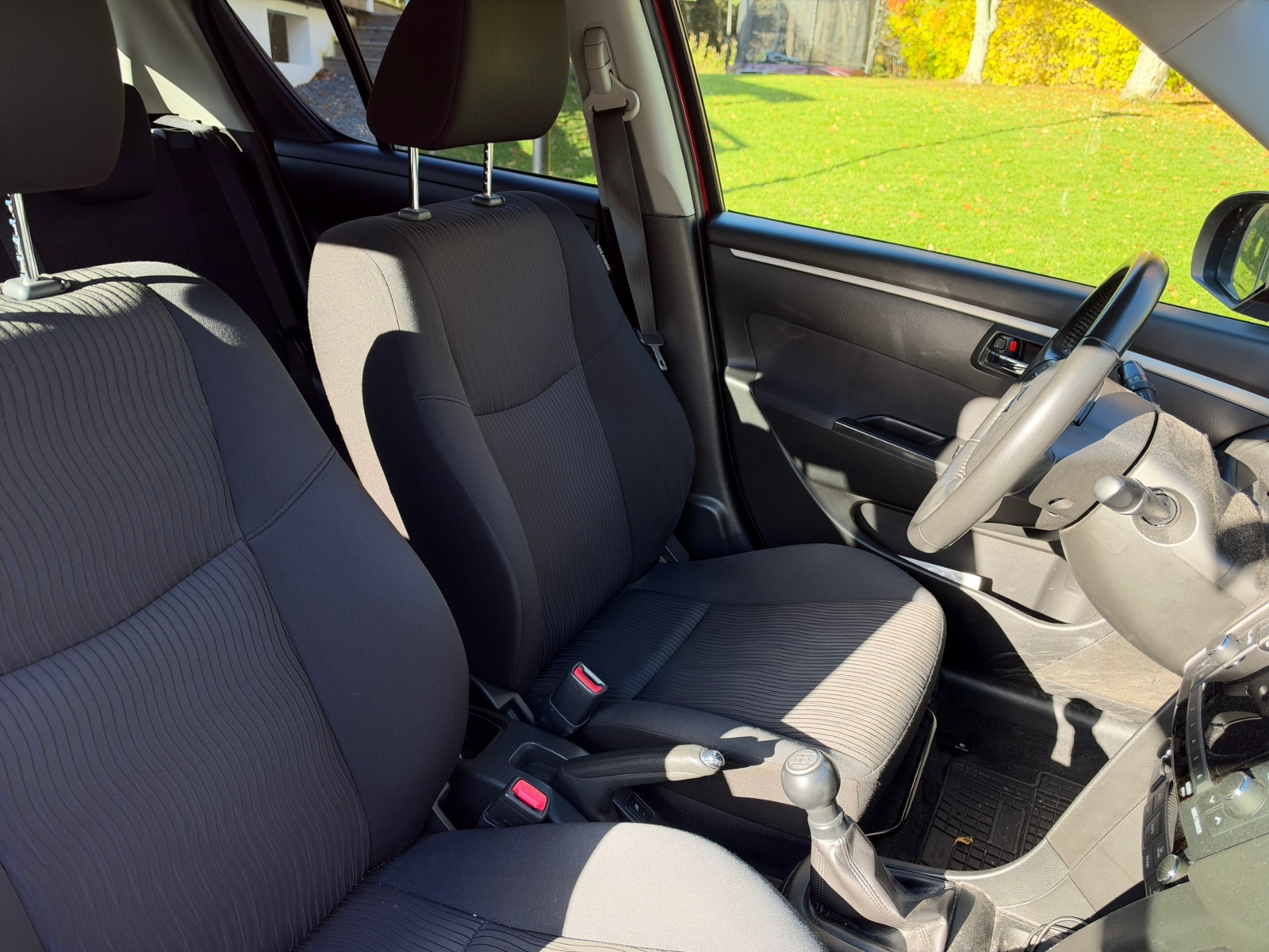 Suzuki Swift 1.2 2011, bild 5/5