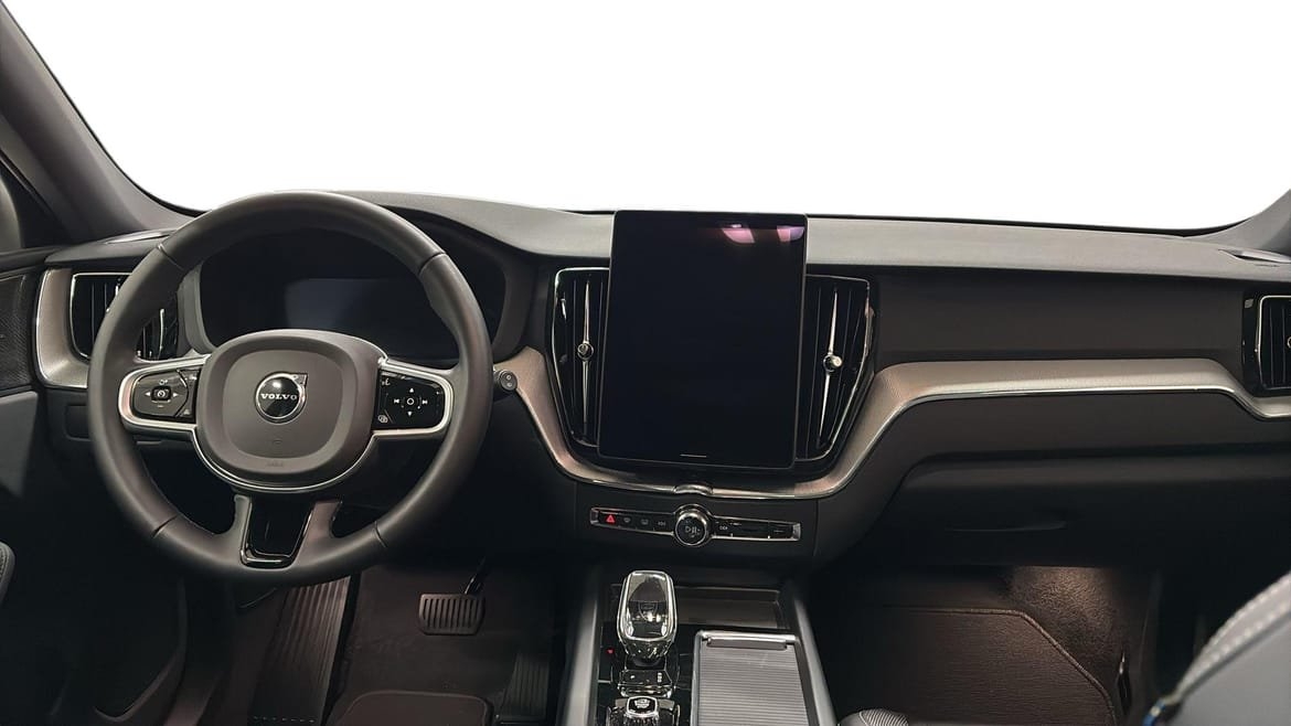 Volvo XC60 T6 Plus Edition 2026, bild 6/10