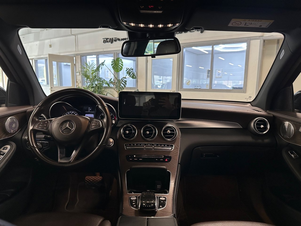 Mercedes-Benz GLC 2016, bild 7/10
