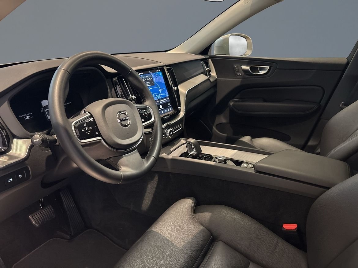 Volvo XC60 T6 Plus Bright 2025, bild 5/13
