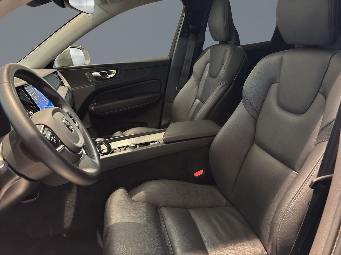 Volvo XC60 T6 Plus Bright 2025, bild 6/13