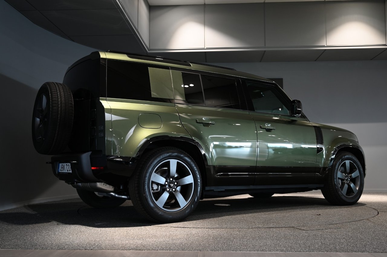 Land Rover Defender D350 HSE X-Dynamic 2026, photo 6/10