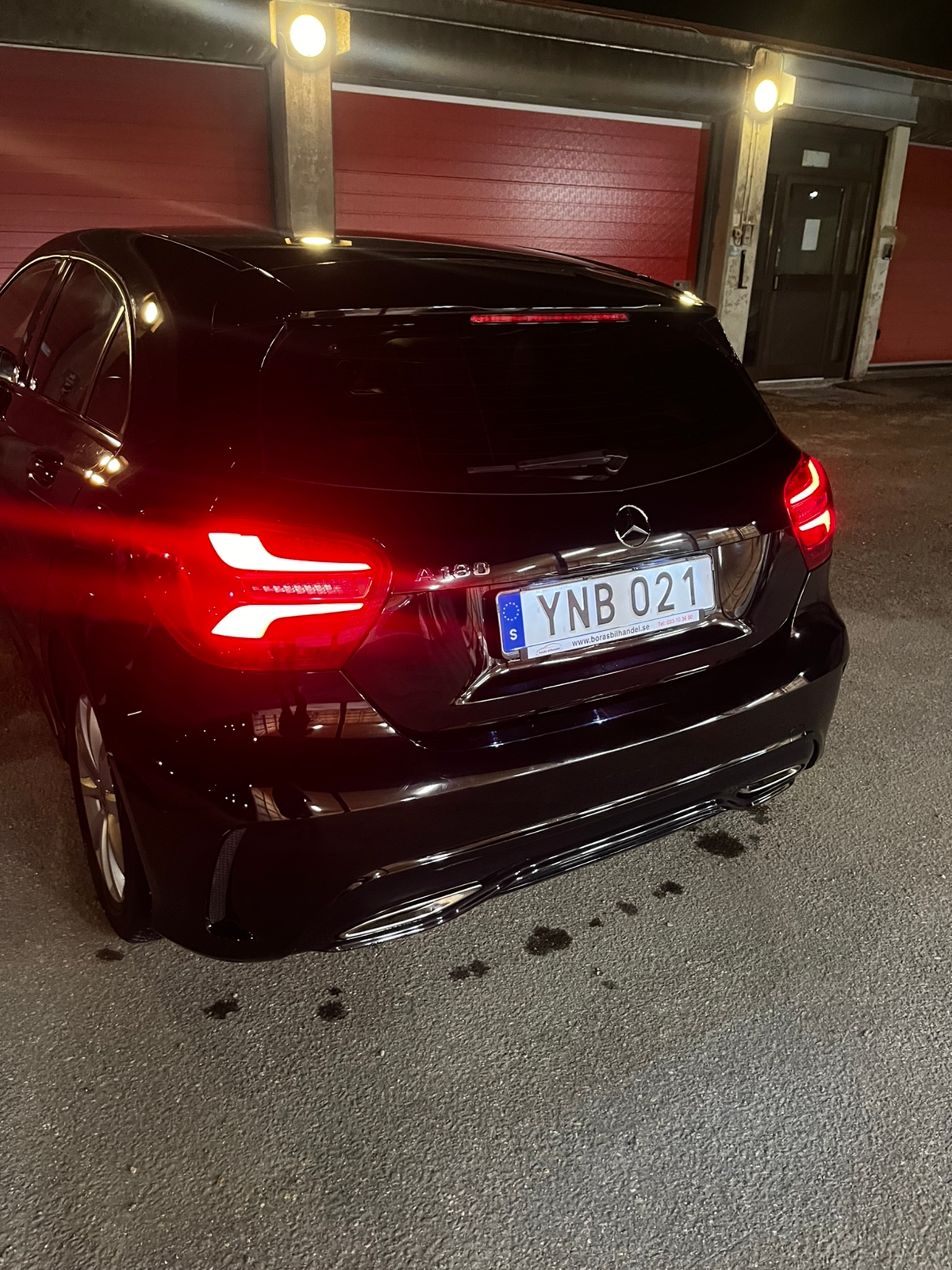Mercedes-Benz A 180 Manuell 2018, bild 3/5