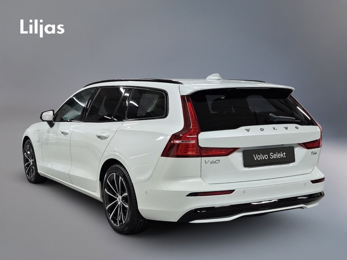 Volvo V60 Plus Dark Nordic 2026, bild 4/13