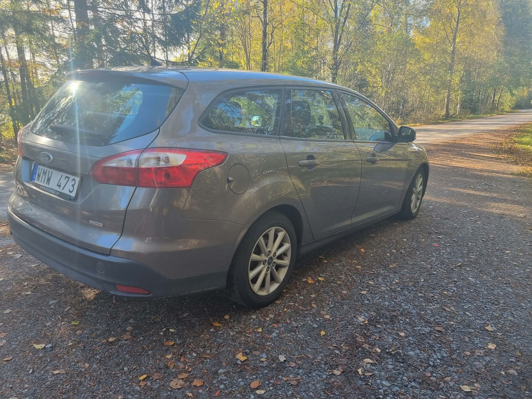 Ford Focus 1.6 TDCi ECOnetic 2013, bild 5/6