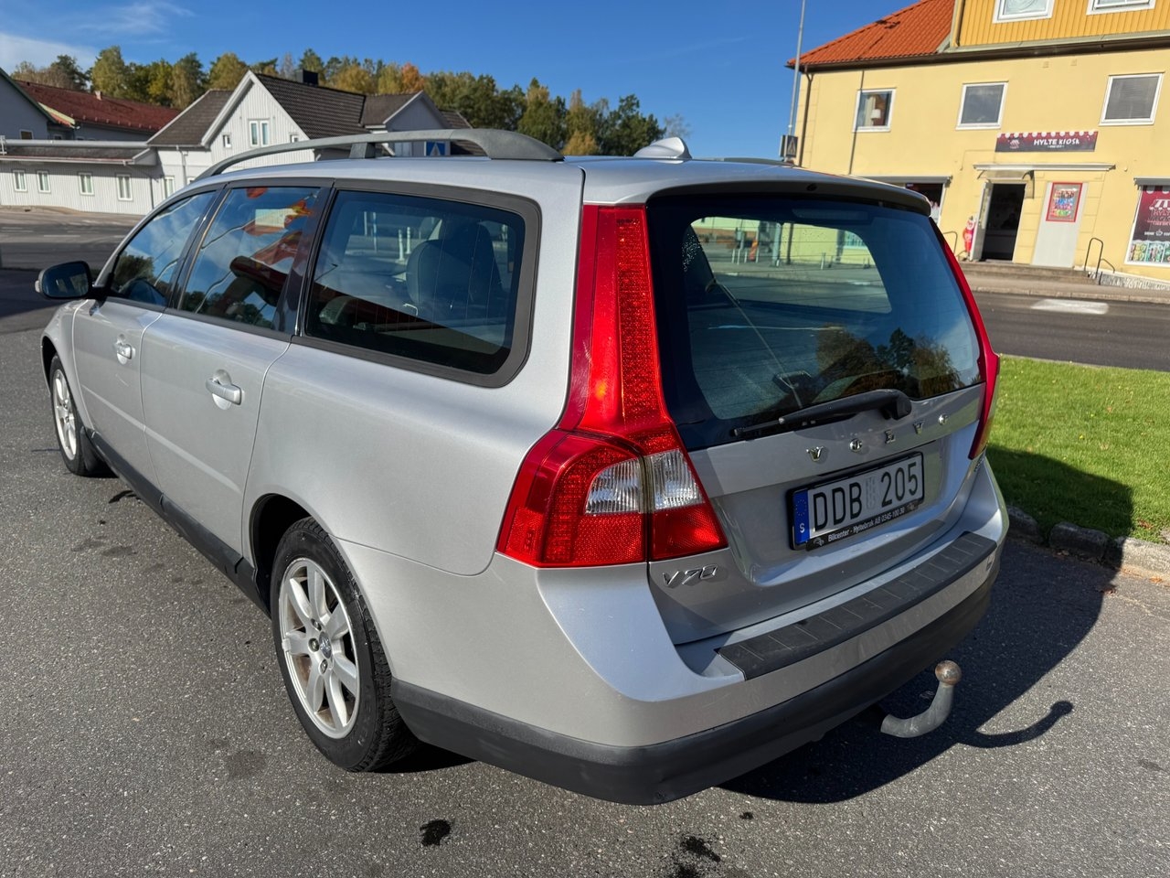Volvo V70 2.0F Kinetic 2009, bild 3/10