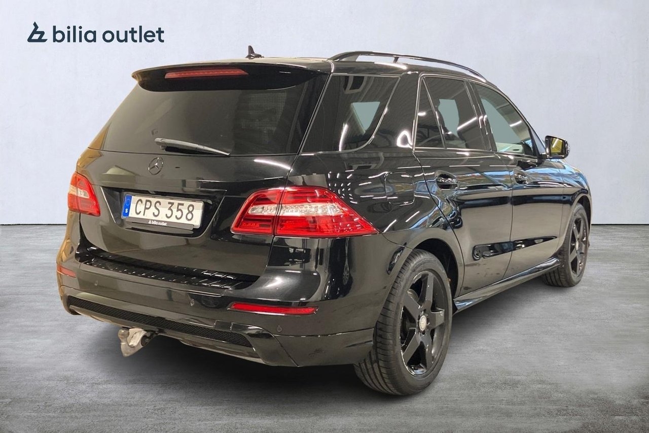Mercedes-Benz ML 350 BlueTEC AMG 2015, photo 3/10