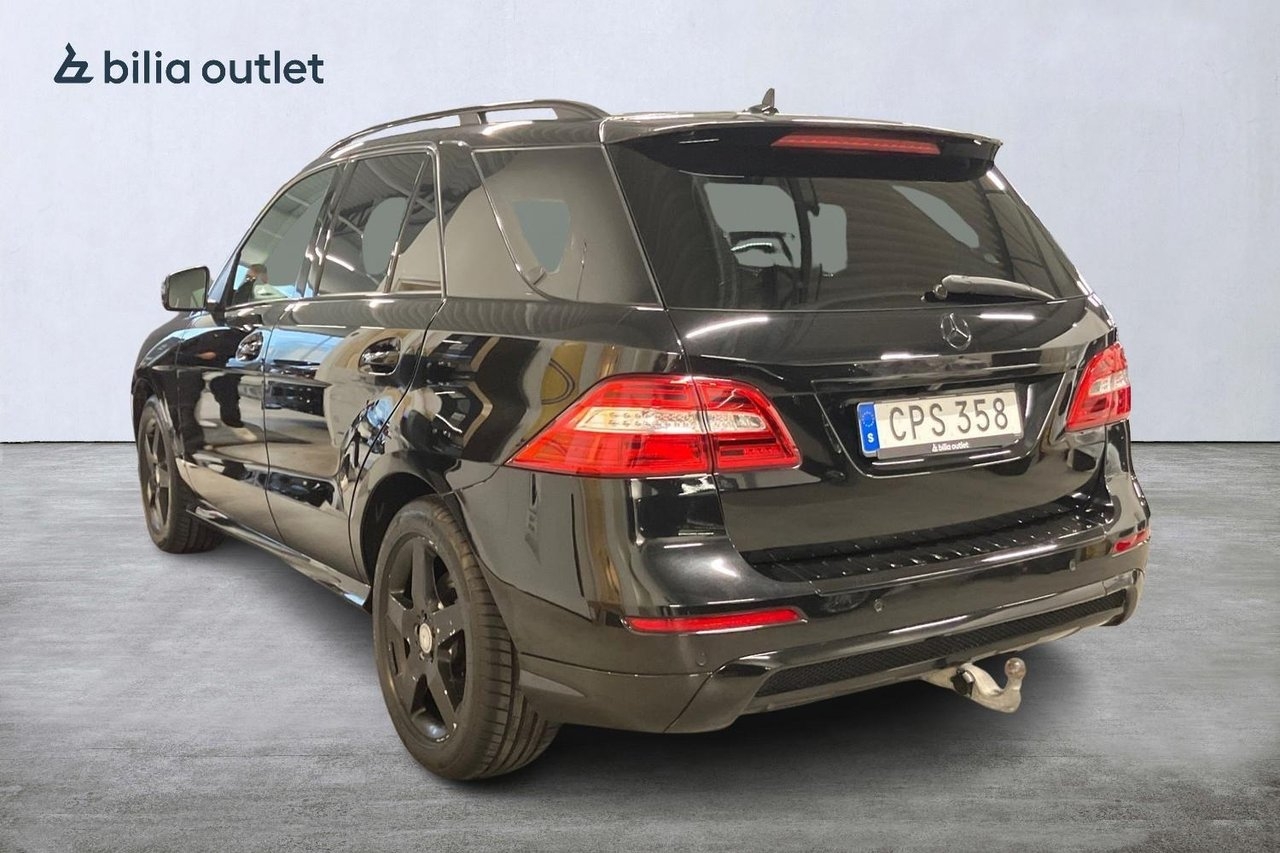 Mercedes-Benz ML 350 BlueTEC AMG 2015, photo 4/10