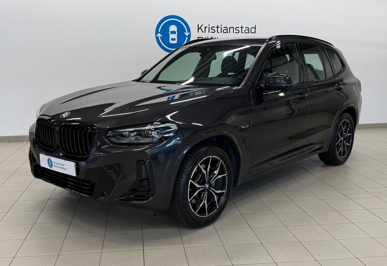 BMW X3 30e