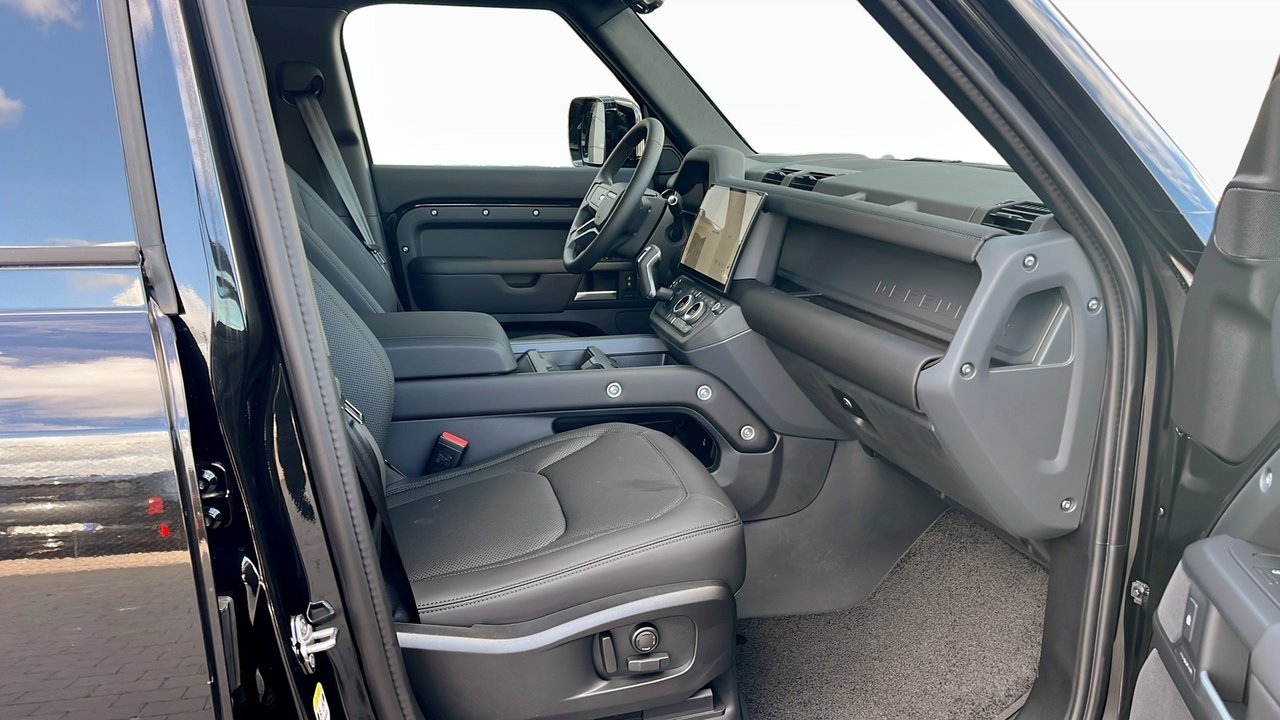 Land Rover Defender 2026, bild 3/9