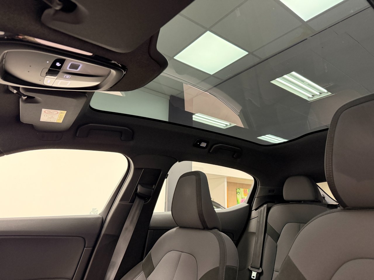 Polestar 2 Long Range 82 kWh 2024, photo 10/10