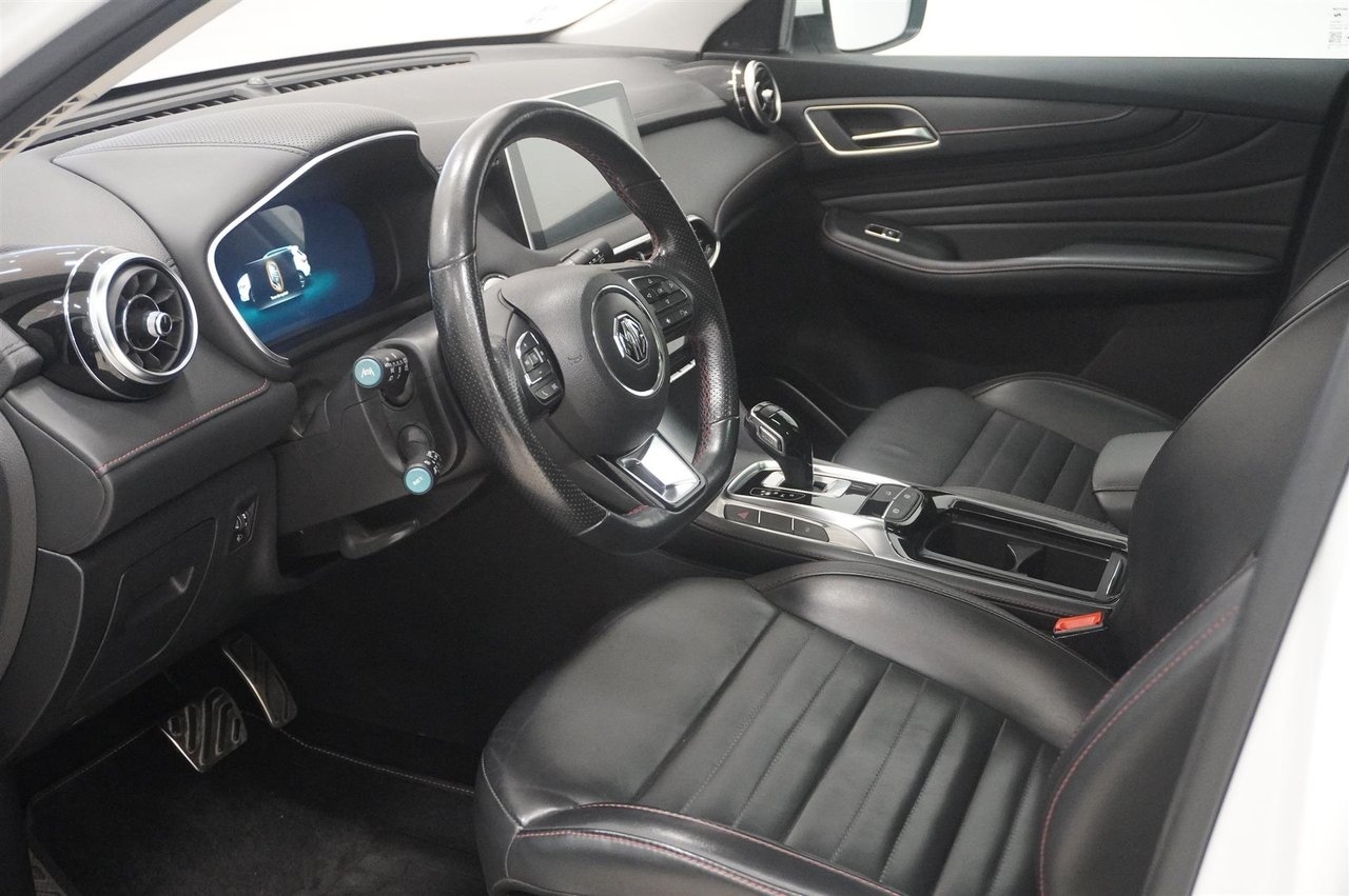 MG EHS Luxury 2021, bild 2/10