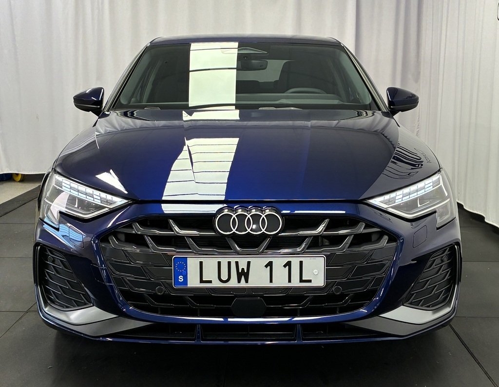 Audi A3 1.5 TFSI S line 2027, bild 2/10