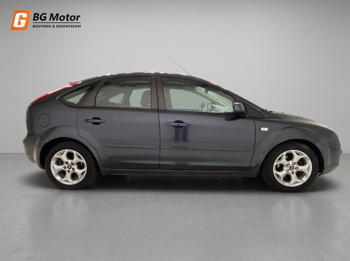 Ford Focus 1.8 FFV Trend 2008, bild 5/10