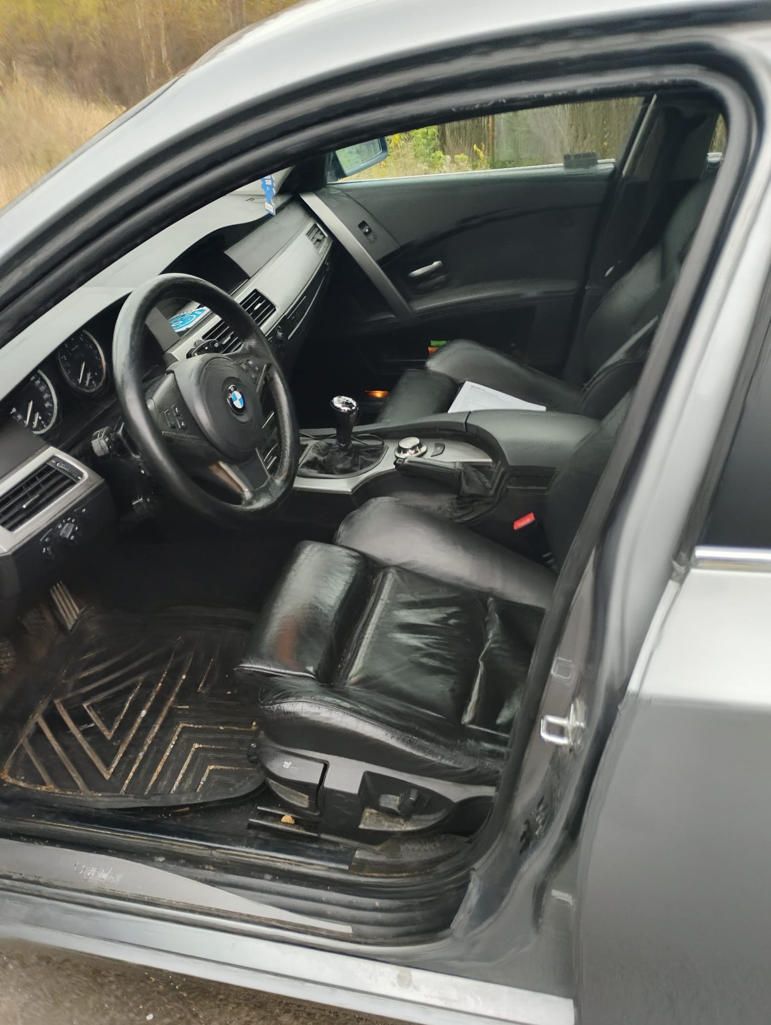 BMW 530i 2005, photo 4/5