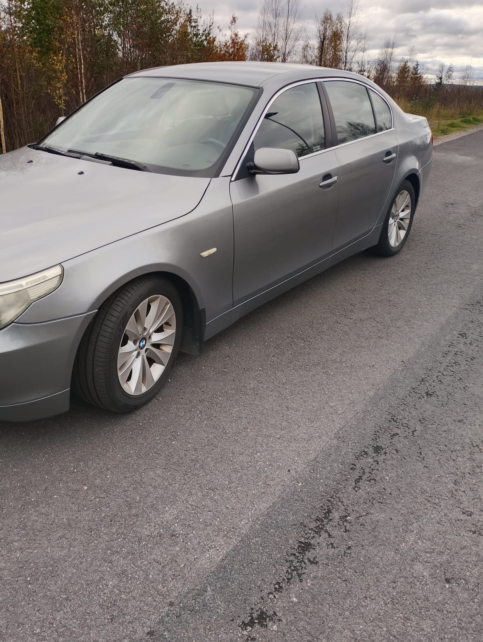 BMW 530i 2005, photo 2/5