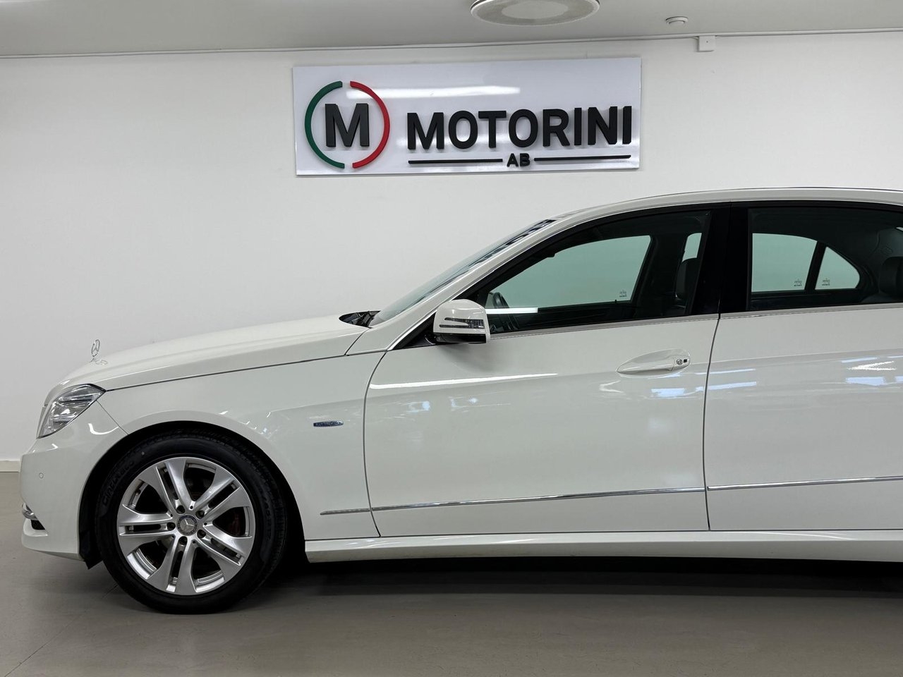 Mercedes-Benz E 2011, photo 6/10