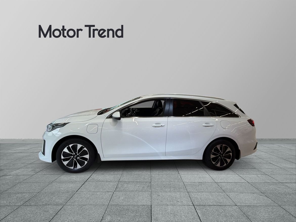 Kia Ceed 1.6 GDI 2021, bild 3/10