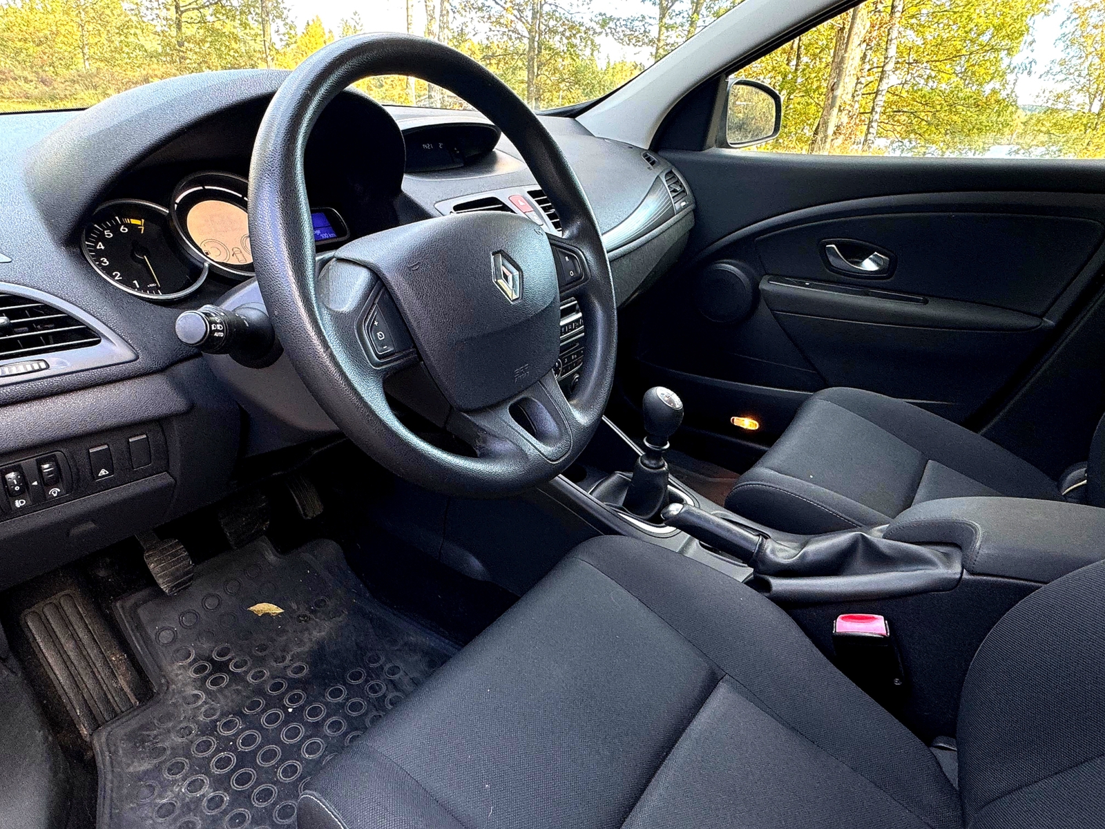 Renault Mégane 1.6 16V 100 2011, bild 6/10