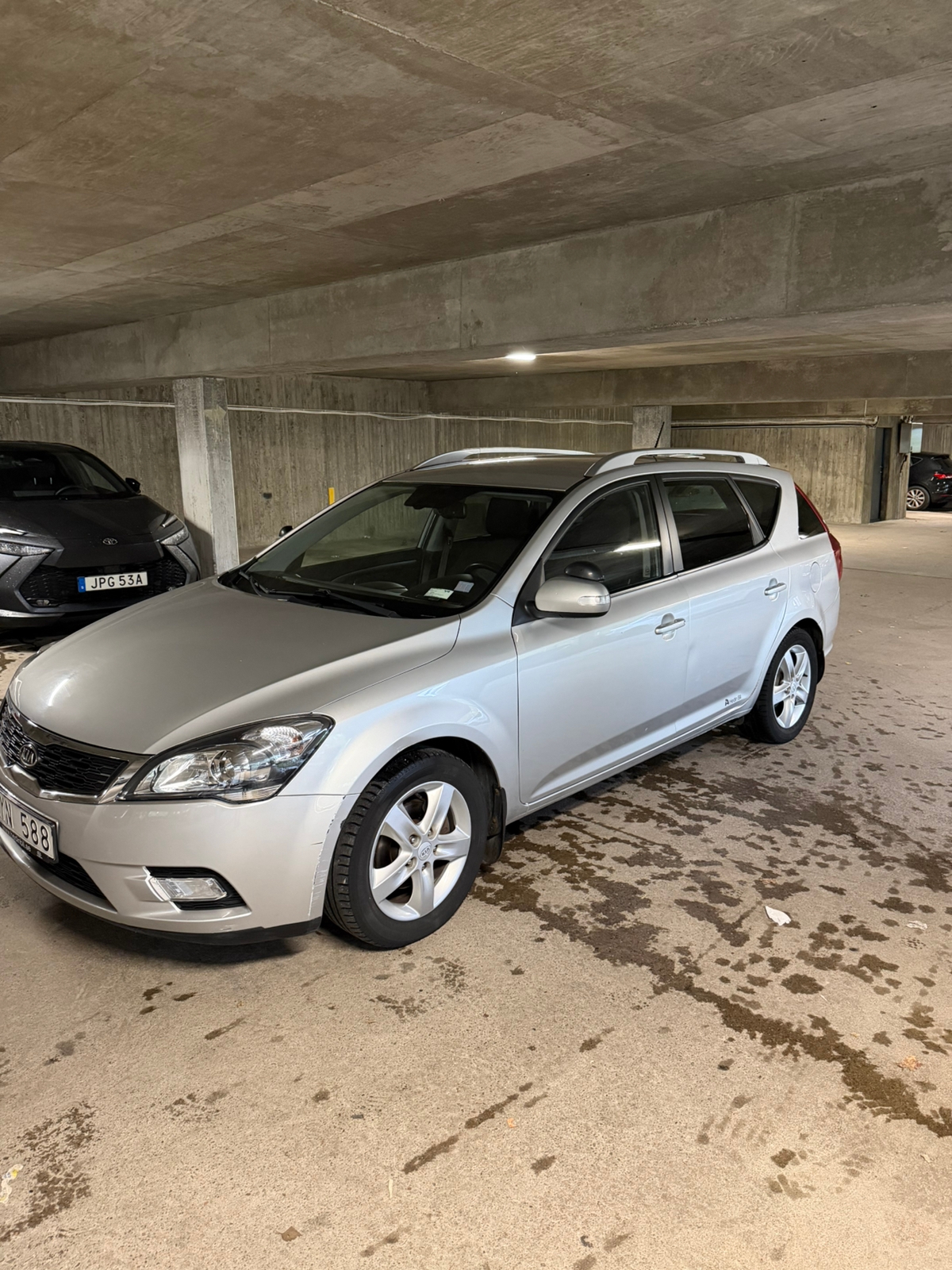 Kia Ceed 1.6 CRDi 128 2012, bild 2/10