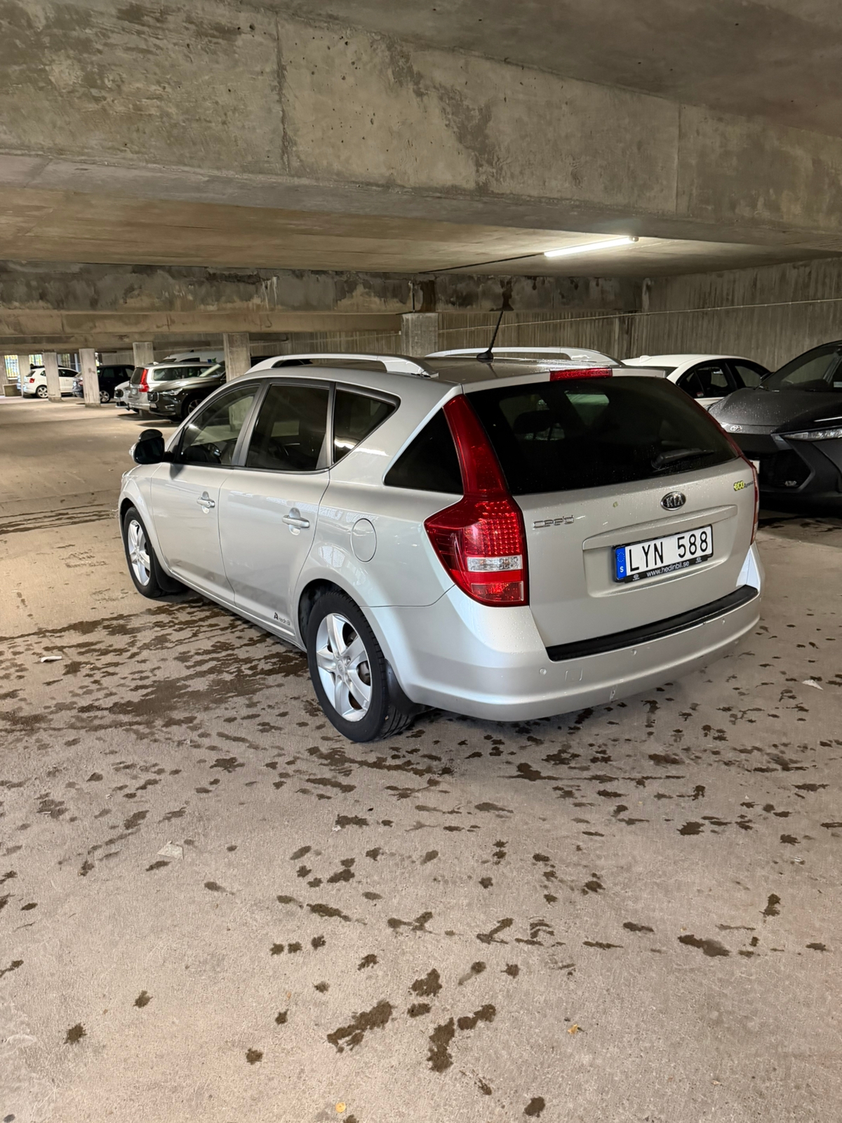 Kia Ceed 1.6 CRDi 128 2012, bild 4/10